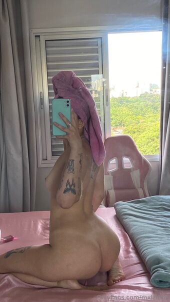 mxlzinhx Nude Leaks OnlyFans Photo 9