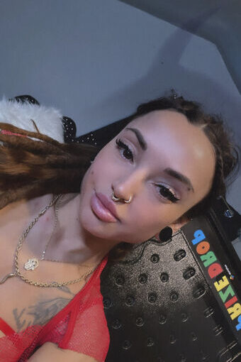 Pizzapussypie / shesmypizzapie Nude Leaks OnlyFans  – Leaked Models