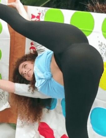 Sofie Dossi Nude Leaks OnlyFans Photo 38