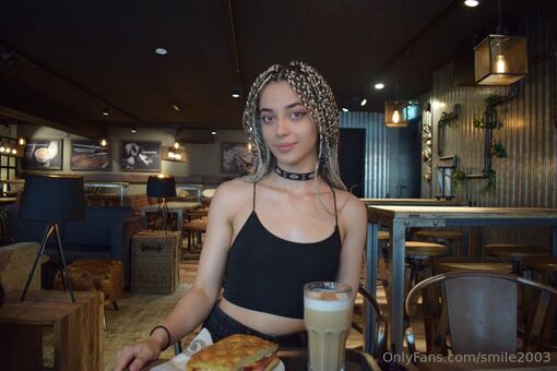 smile2003 Nude Leaks OnlyFans Photo 107