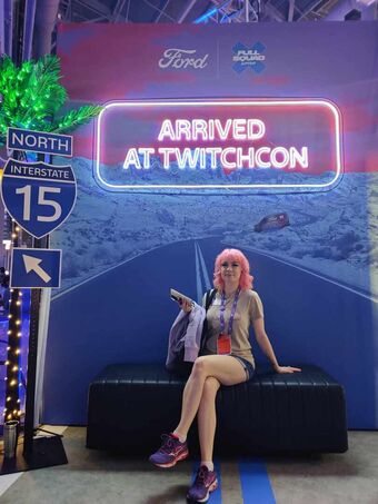 SquishShe / squishsheofficial / squishwhore Nude Leaks OnlyFans  – Leaked Models