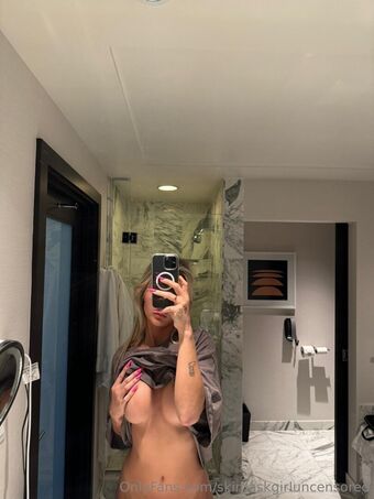 Theskimaskgirl / skimaskgirluncensored Nude Leaks OnlyFans  – Leaked Models