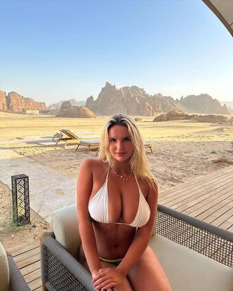 Vee Campbell Nude Leaks OnlyFans Photo 57