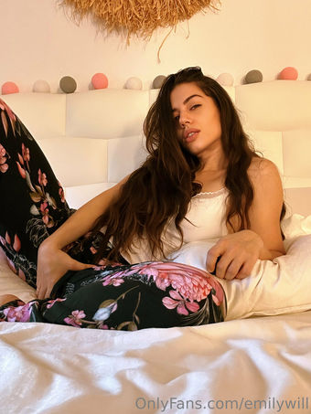 alicia.williams Nude Leaks OnlyFans Photo 21
