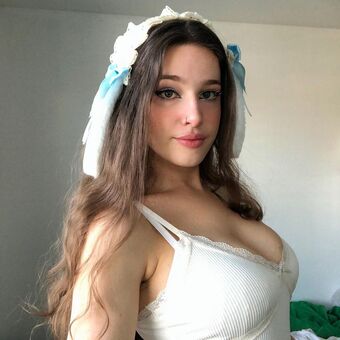 Aliychu Nude Leaks OnlyFans Photo 9