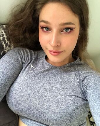 Aliychu Nude Leaks OnlyFans Photo 5