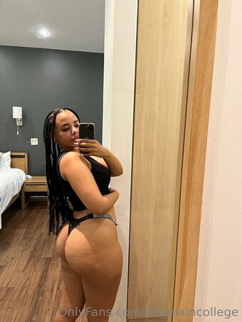 angelaincollege Nude Leaks OnlyFans Photo 16