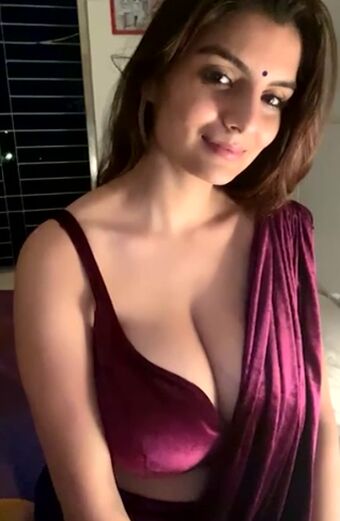 Anveshi Jain Nude Leaks OnlyFans Photo 12