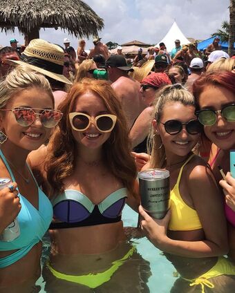 Ashlyn Sharp Nude Leaks OnlyFans Photo 45