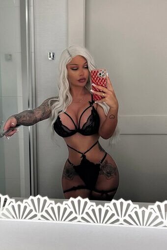 Badasscassfit / badasscassfit_ Nude Leaks OnlyFans  – Leaked Models