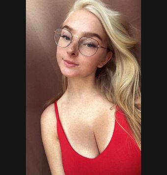 blonde_vivi Nude Leaks OnlyFans Photo 13