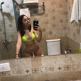 Camila Nerea Gonzalez Nude Leaks OnlyFans Photo 24