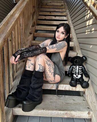 HorrorHaily Nude Leaks OnlyFans Photo 13