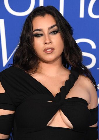 Lauren Jauregui Nude Leaks OnlyFans Photo 39