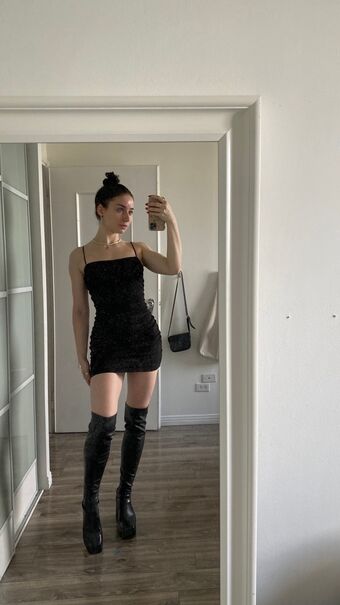 Masha Katasonov Nude Leaks OnlyFans Photo 9