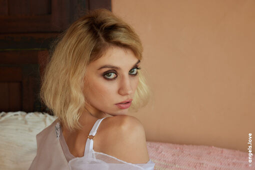 Molly Devon Nude Leaks OnlyFans Photo 4