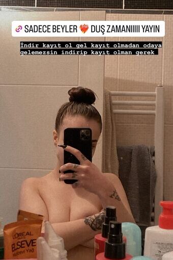 Nurseli Aksoy / punknurseli Nude Leaks OnlyFans  – Leaked Models