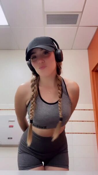 Paola Silerio Nude Leaks OnlyFans Photo 20