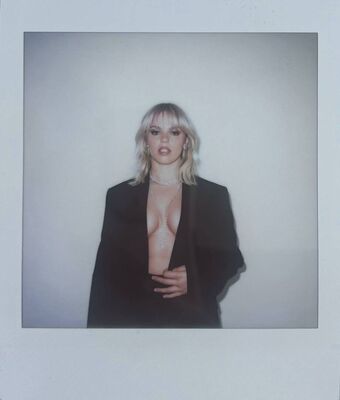 Renee Rapp Nude Leaks OnlyFans Photo 52