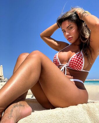 Sandra Afrika Nude Leaks OnlyFans Photo 15