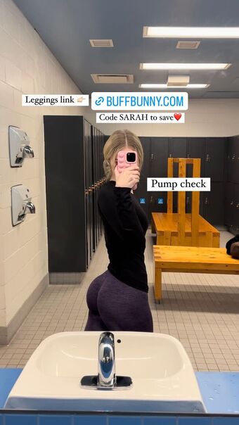 Sarah Johnston Nude Leaks OnlyFans Photo 14