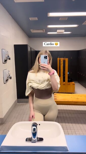 Sarah Johnston Nude Leaks OnlyFans Photo 10