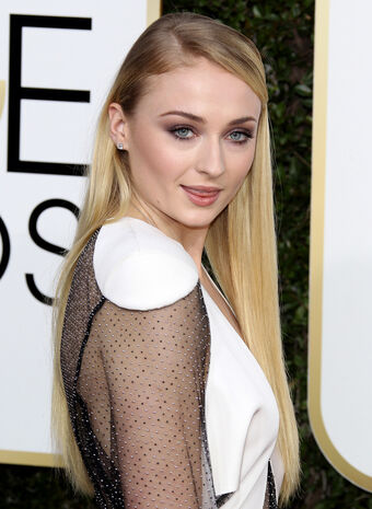 Sophie Turner / sexysophieturner / sophiet Nude Leaks OnlyFans  – Leaked Models