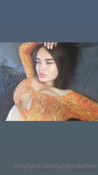 julyyysfree Nude Leaks OnlyFans Photo 28