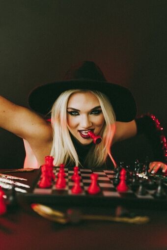 Julia Hart Nude Leaks OnlyFans Photo 35