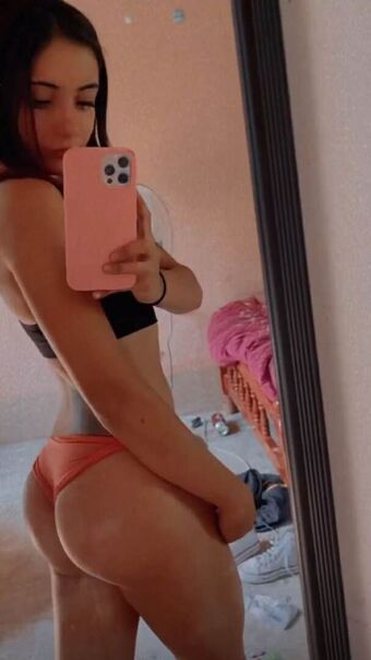 Aleeykira Nude Leaks OnlyFans Photo 17