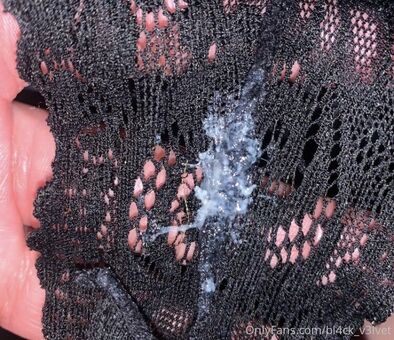 bl4ck_v3lvet / sblvck__ Nude Leaks OnlyFans  – Leaked Models