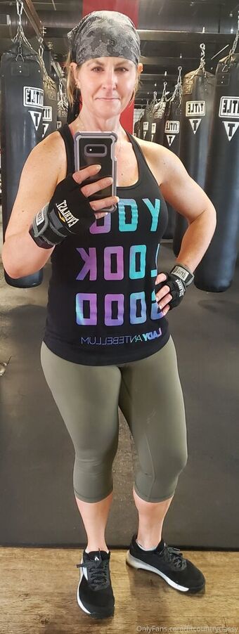 fitcountryclassy Nude Leaks OnlyFans Photo 15