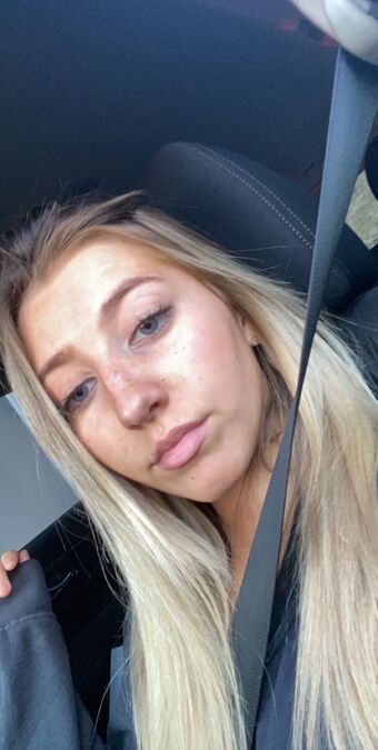 Chelsea Mariani Nude Leaks OnlyFans Photo 16