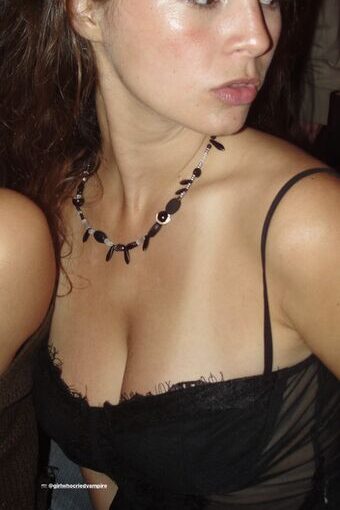 Emily Bonani / bananabonani Nude Leaks OnlyFans  – Leaked Models