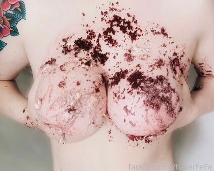 FeFe / VtuberFefe / covfefechan Nude Leaks OnlyFans  – Leaked Models