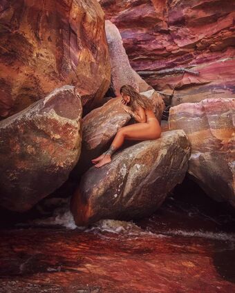 Fernanda Havana Nude Leaks OnlyFans Photo 12