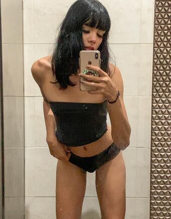 FKA Twigs Nude Leaks OnlyFans Photo 5