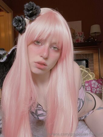 grapeslikethefruit Nude Leaks OnlyFans Photo 17