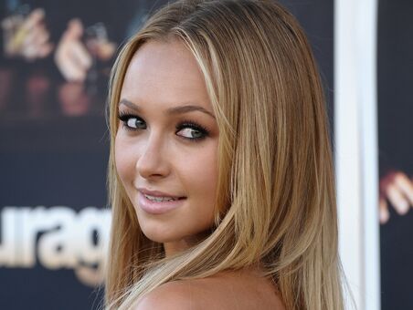 Hayden Panettière Nude Leaks OnlyFans Photo 81