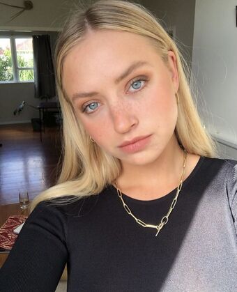 Helena Rose Nude Leaks OnlyFans Photo 3