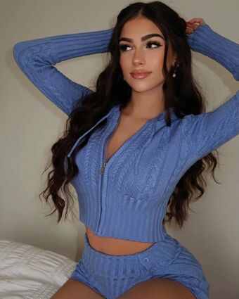 Julia-merekoulias Nude Leaks OnlyFans Photo 56