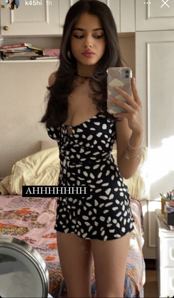 Kashish Pathak Nude Leaks OnlyFans Photo 5