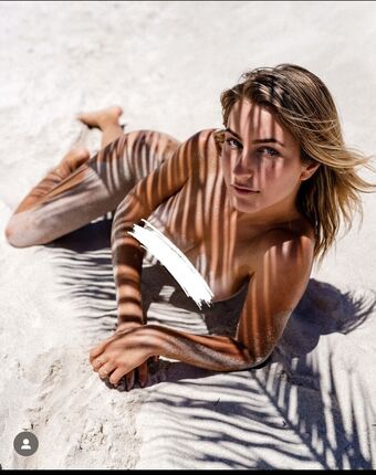 Lorena Hrbut Nude Leaks OnlyFans Photo 2