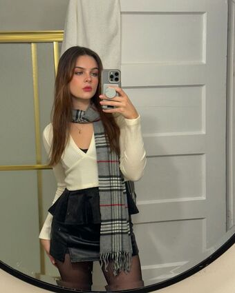 McKenzie Bell Nude Leaks OnlyFans Photo 6