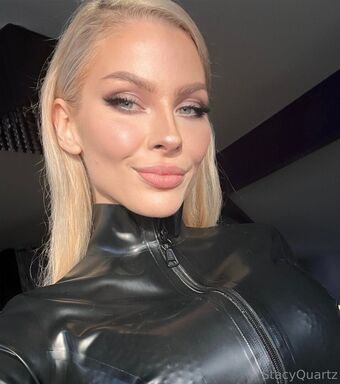 missquartz Nude Leaks OnlyFans Photo 2