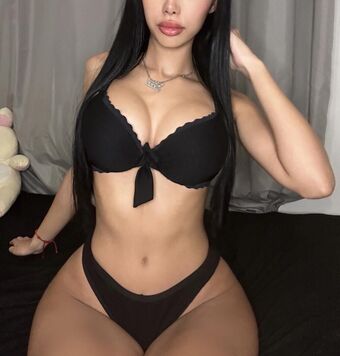 Naribnb Nude Leaks OnlyFans Photo 8