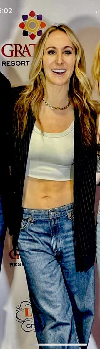 Nikki Glaser Nude Leaks OnlyFans Photo 17