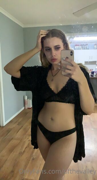 ofthevalley Nude Leaks OnlyFans Photo 20