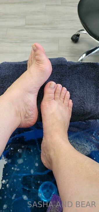 sashaandbearxx Nude Leaks OnlyFans Photo 14