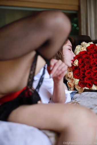 Yui Xin Nude Leaks OnlyFans Photo 20